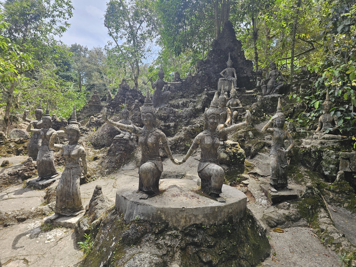 Secret Buddha Garden i jungelen på Koh Samui